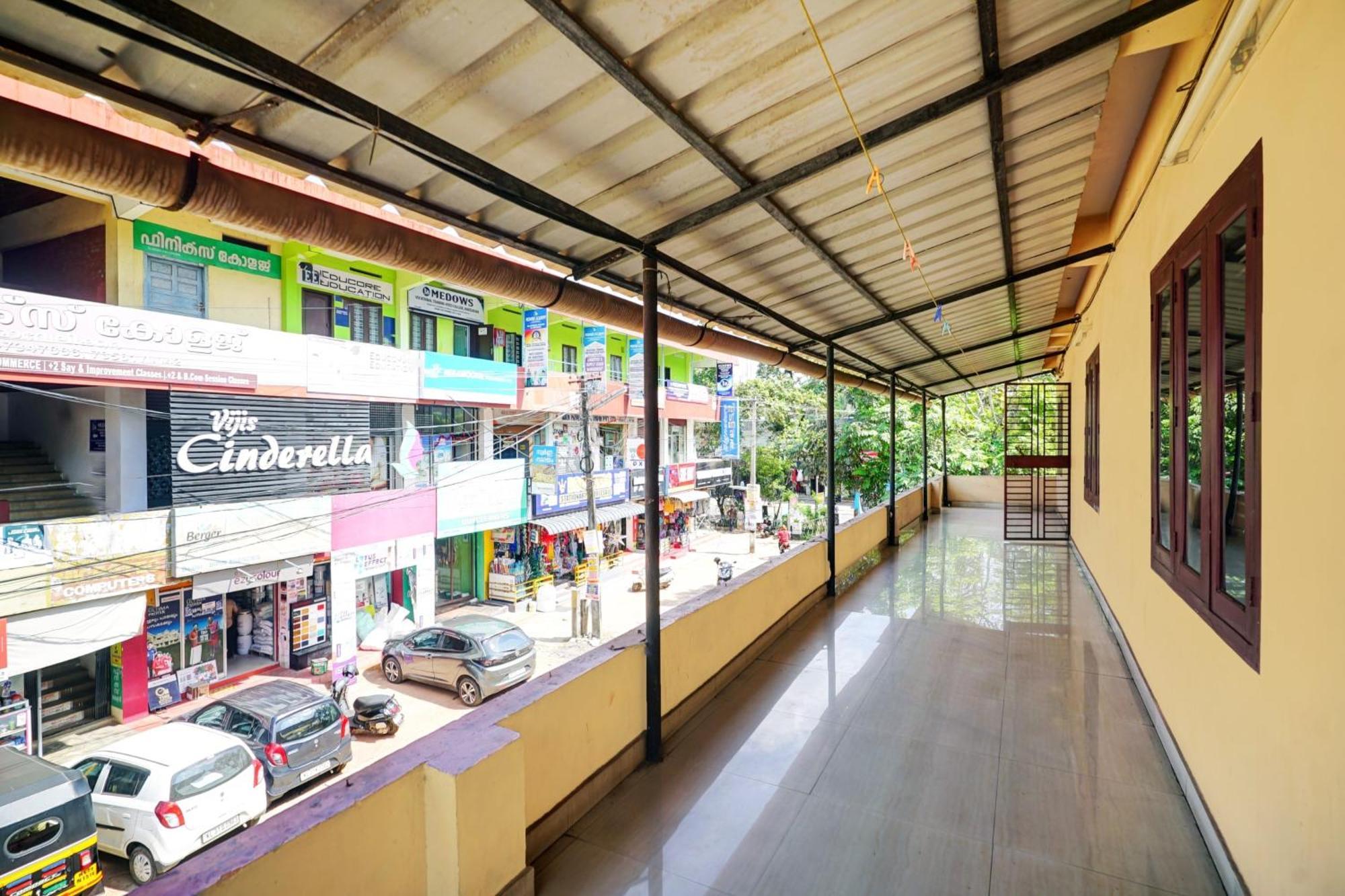 Hotel O Lekshmi Rooms & Villas Mavelikara 外观 照片